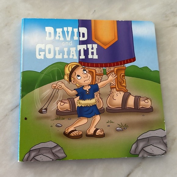 Set of 4 Religious Christian Easter Christmas Bible Story Books - Picture 5 of 5